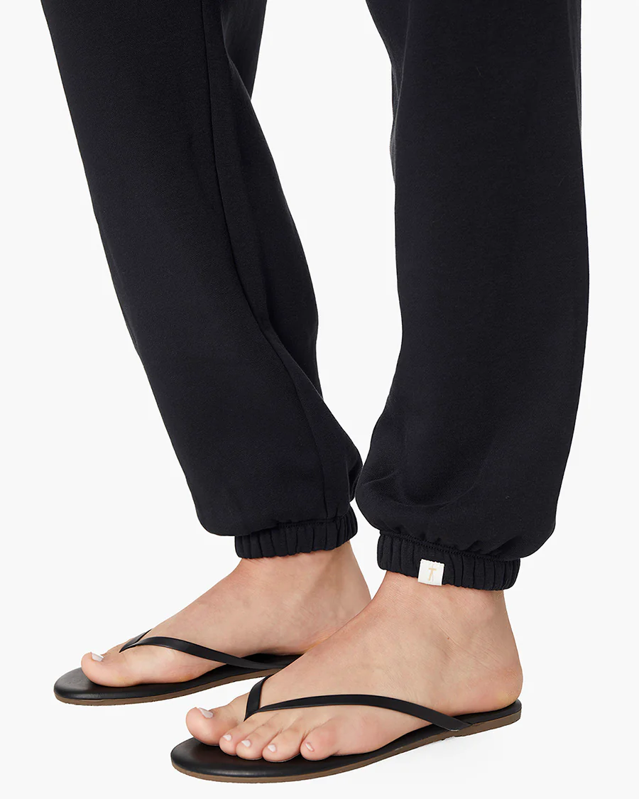 1490-black-xs-black-xs-variation-1.webp