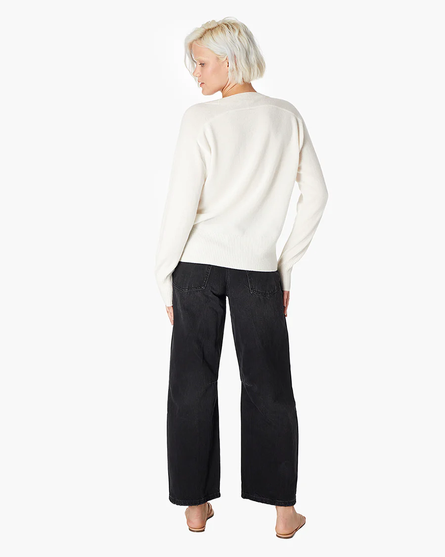 1534-cashmere-v-neck-cardigan-cream-1.webp