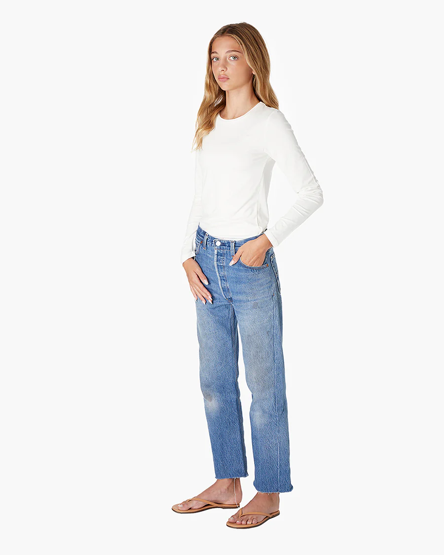 Long Sleeve Stretch Crewneck - Cream