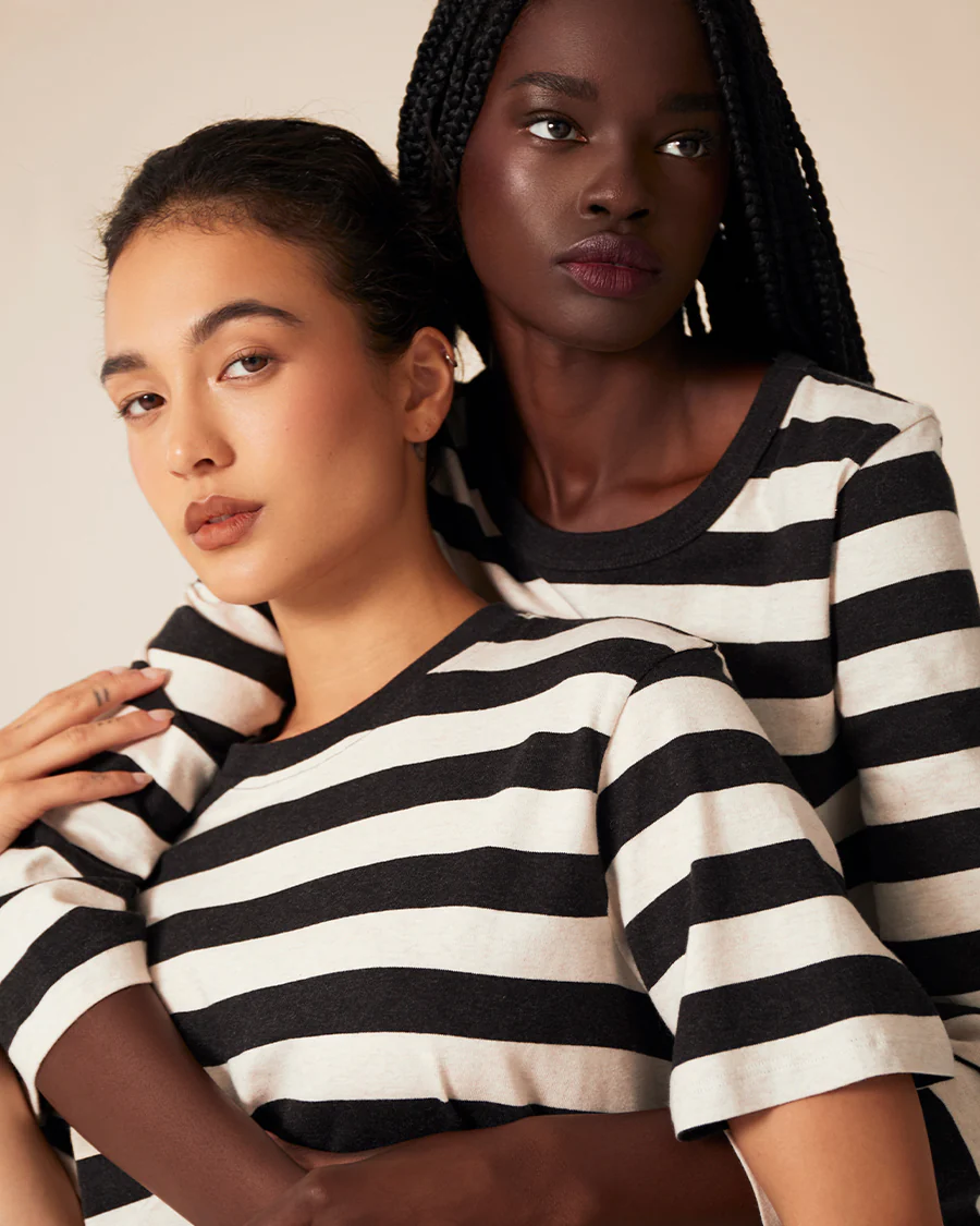1632-classic-striped-tee-black-white-1.webp