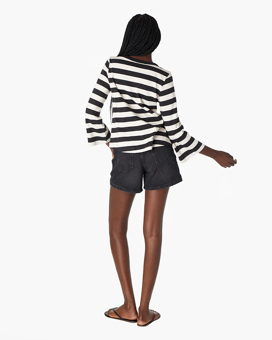 1637-classic-striped-3-4-tee-black-white-1.webp