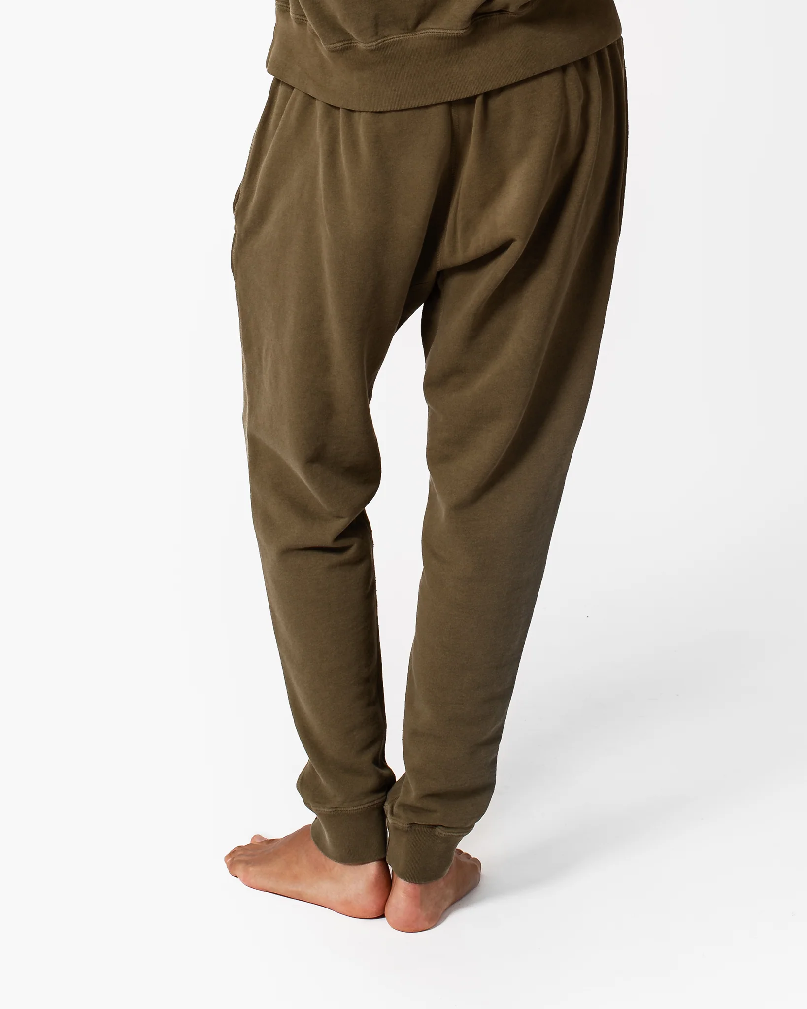 2048-olive-5-olive-5-variation-1.webp
