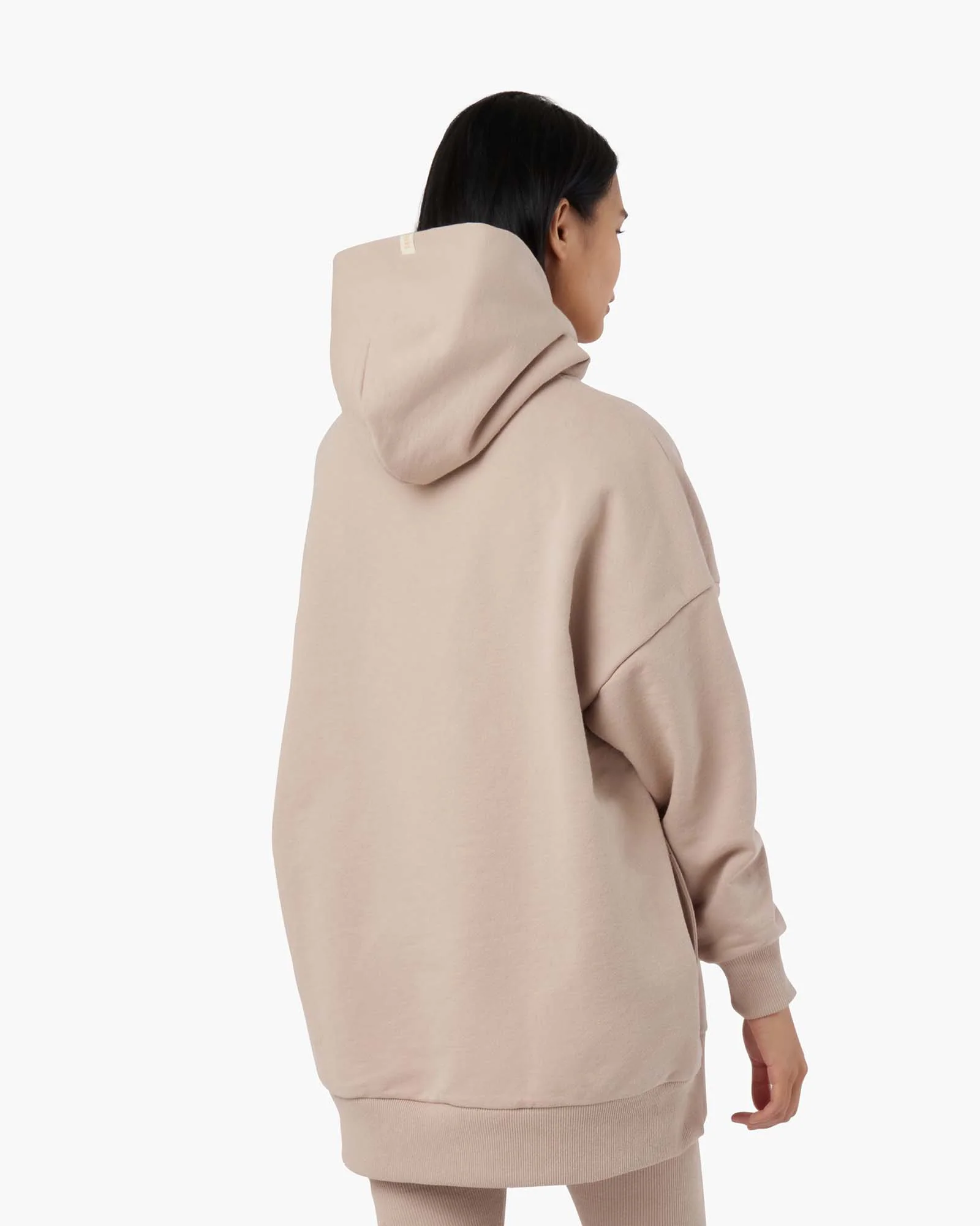 2176-oversized-hoodie-sandy-taupe-1.webp
