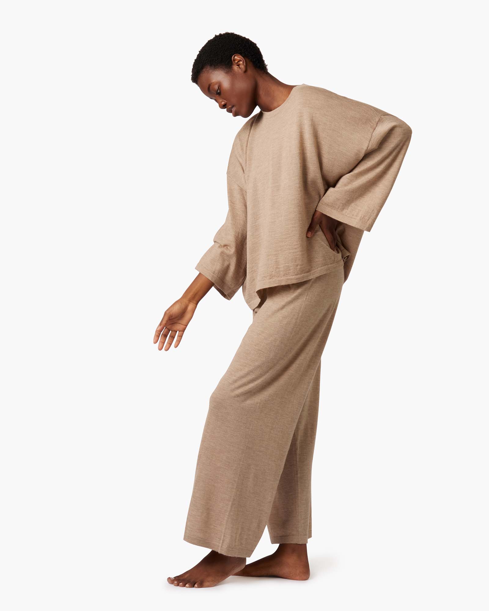 2336-air-pant-cobblestone-1.webp