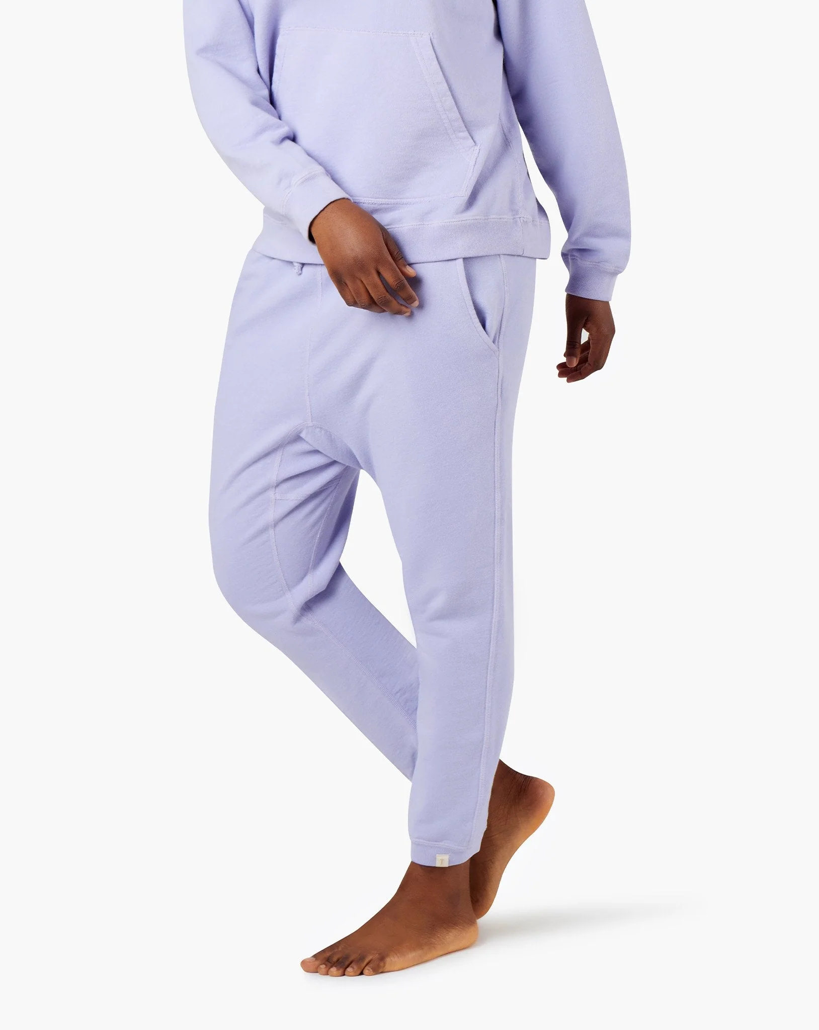 2508-core-jogger-lovely-lavender-1.webp