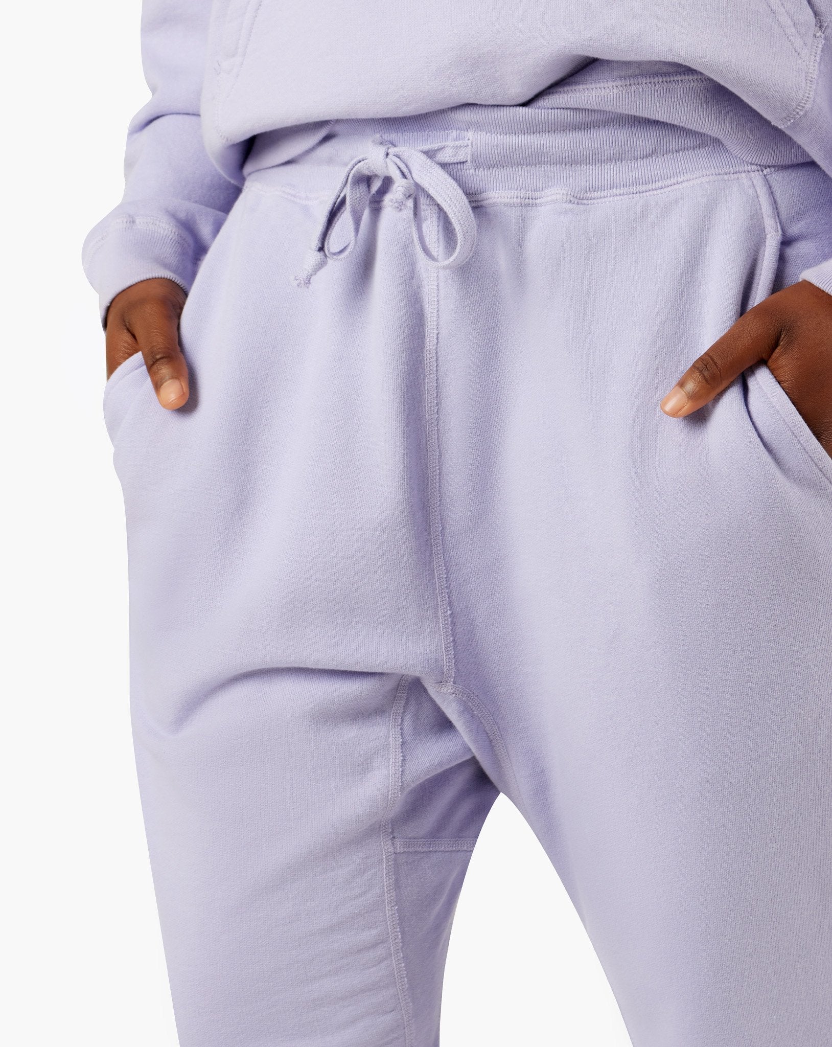 2508-core-jogger-lovely-lavender-1.webp