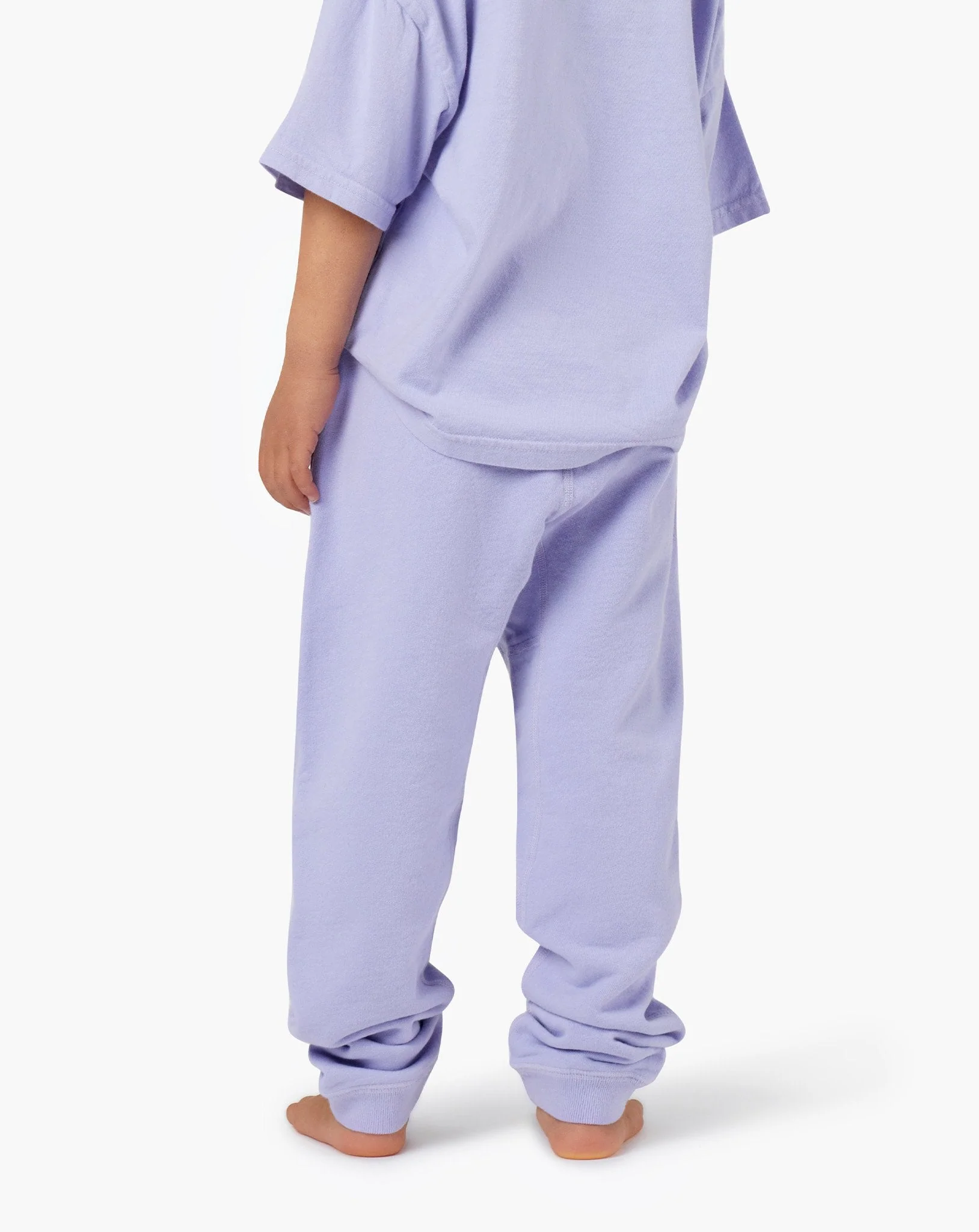 2608-kids-jogger-lovely-lavender-1.webp
