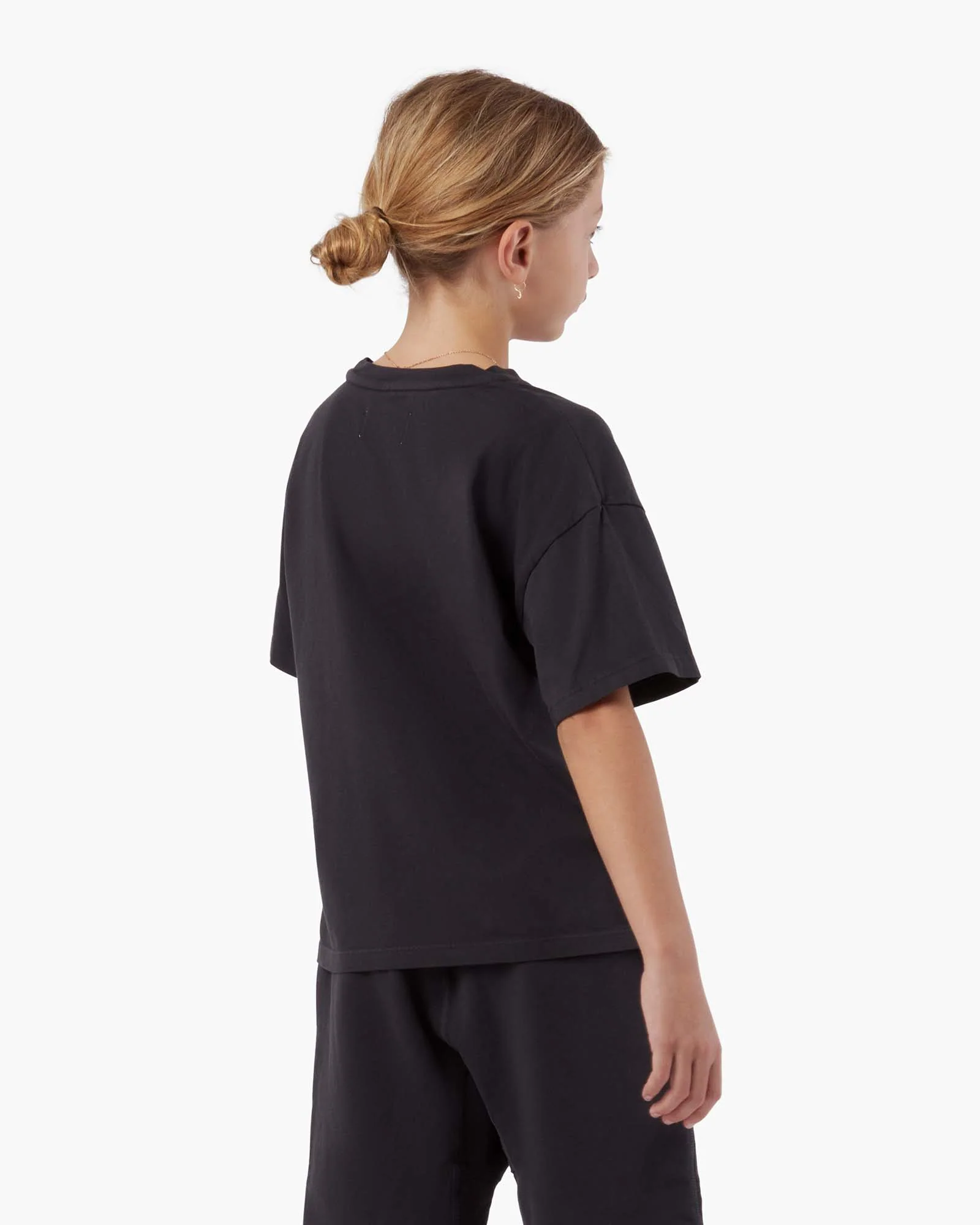 3012-kids-tee-vintage-black-1.webp