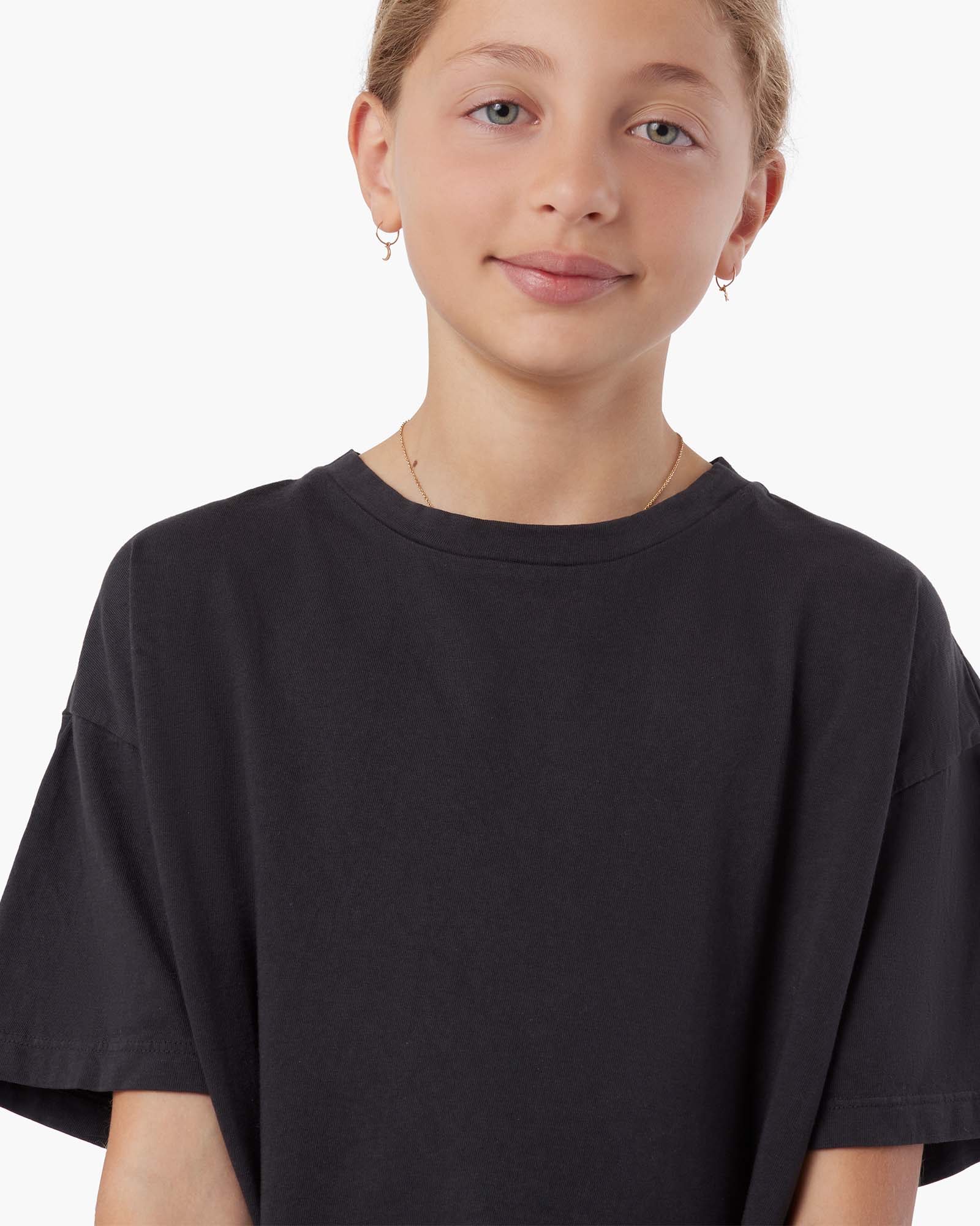 3012-kids-tee-vintage-black-1.webp