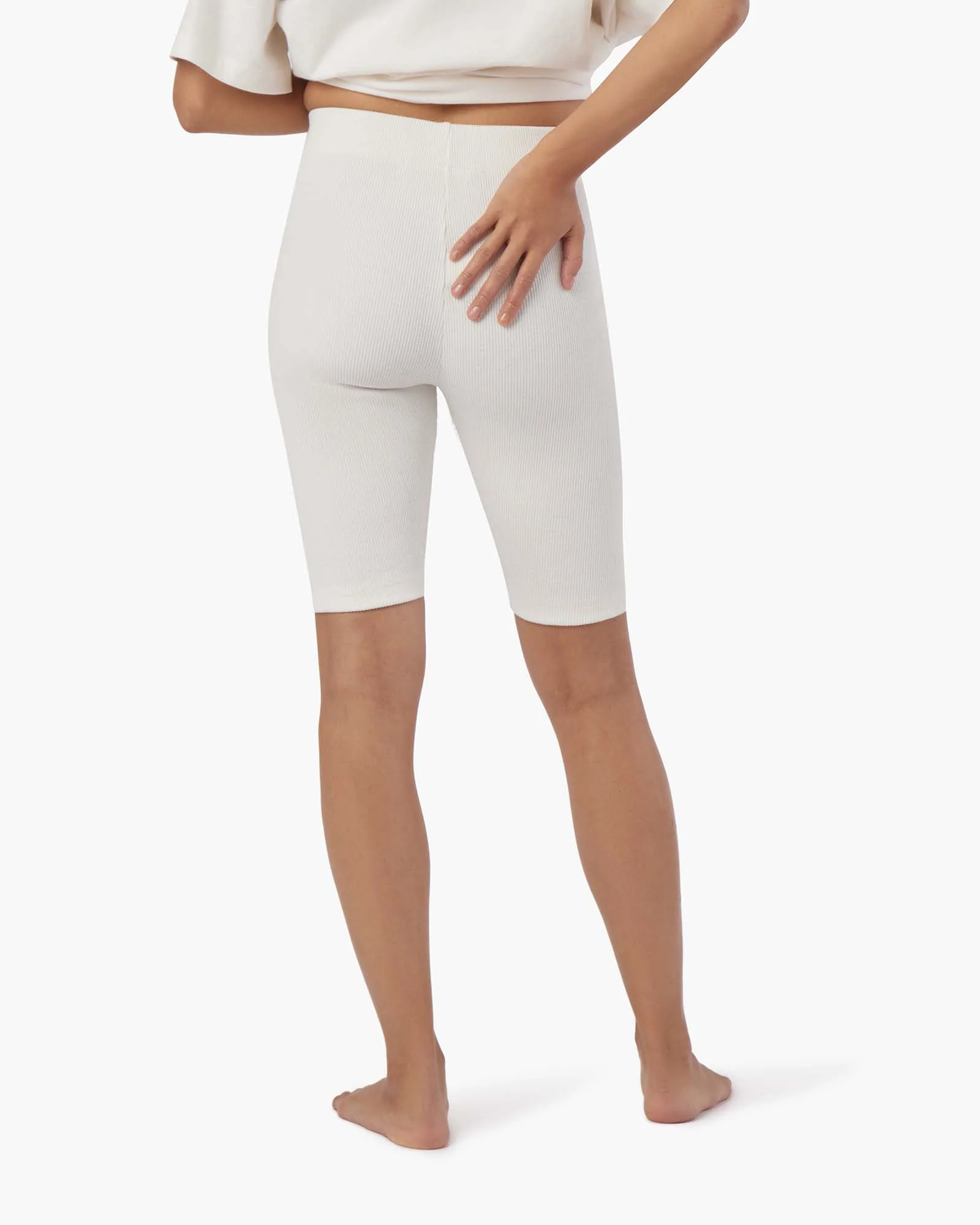 3143-biker-short-cream-1.webp