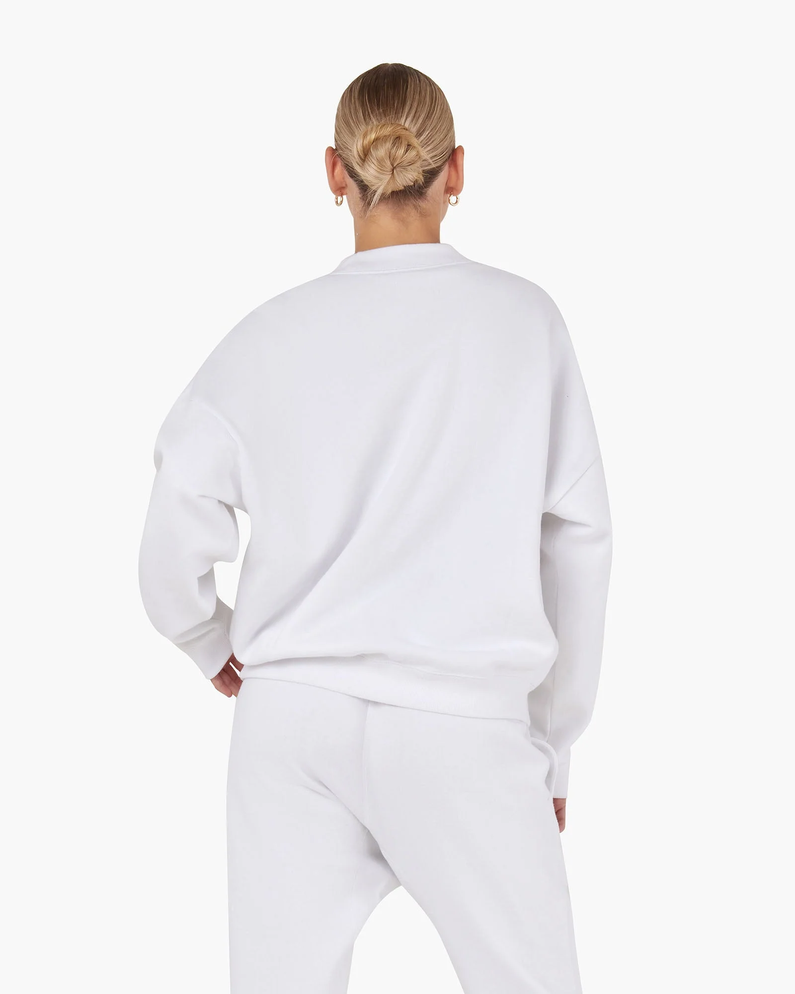 3178-core-fleece-crewneck-white-1.webp