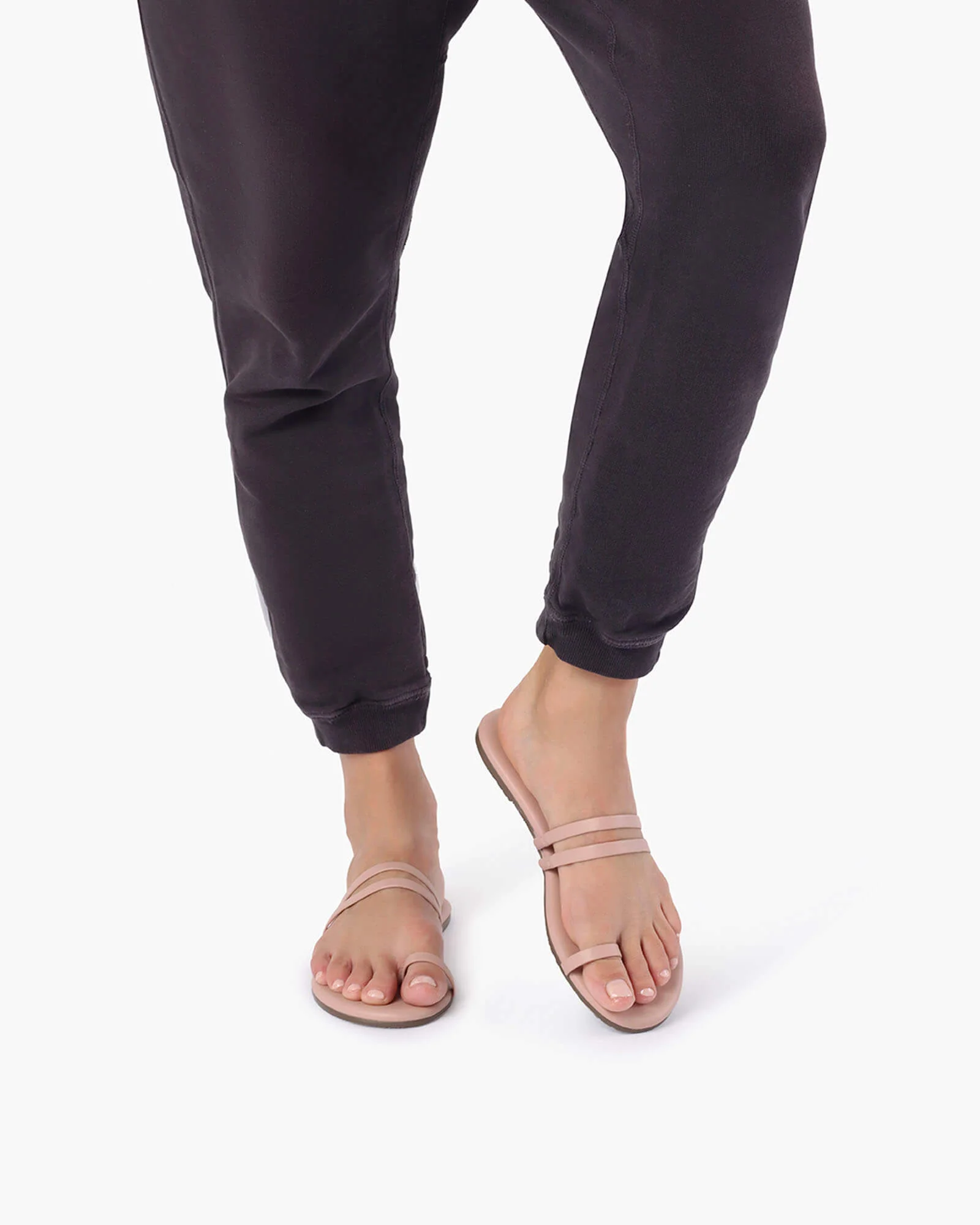 489-leah-buff-1.webp