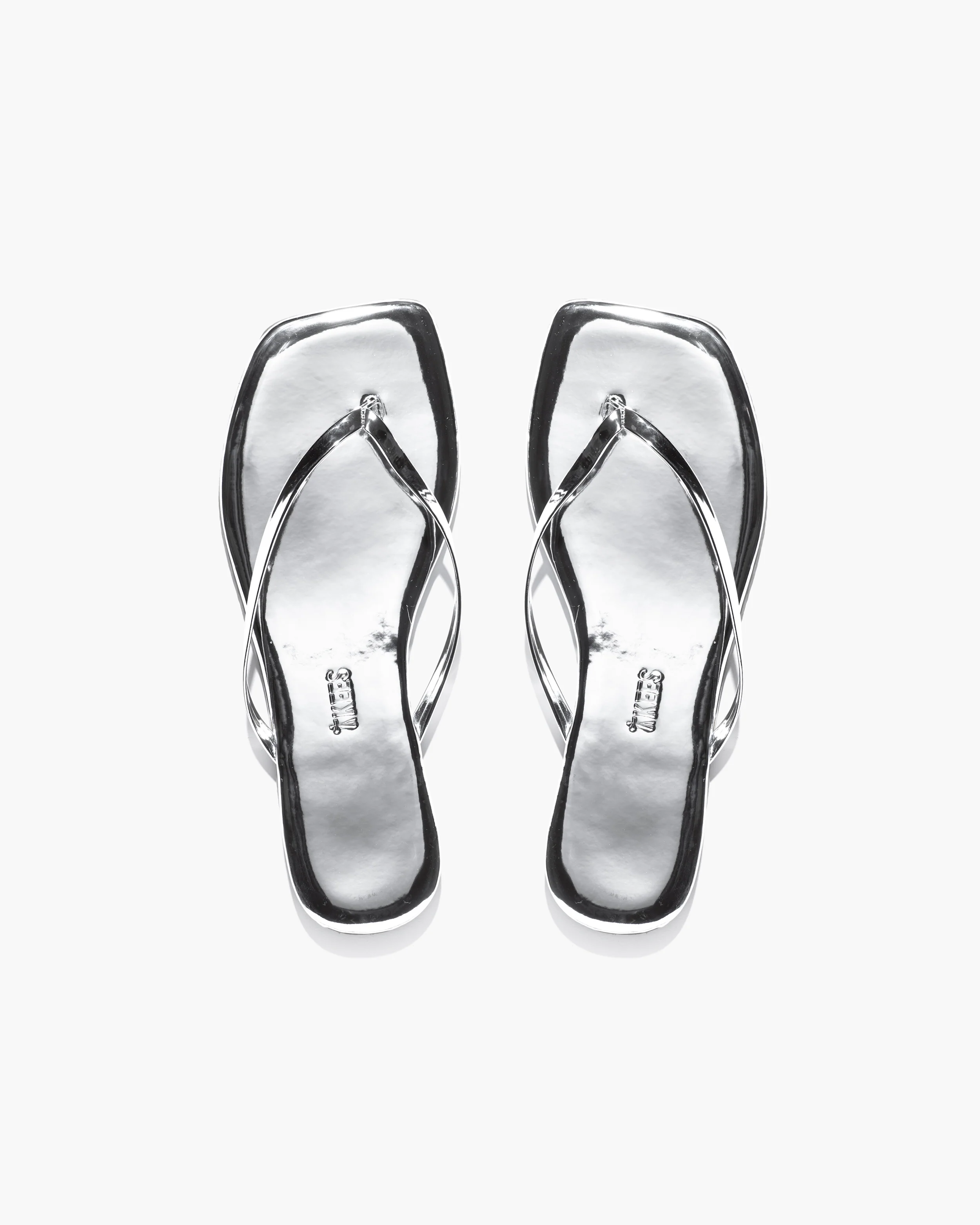 Square Toe Lily Mirror - Chrome