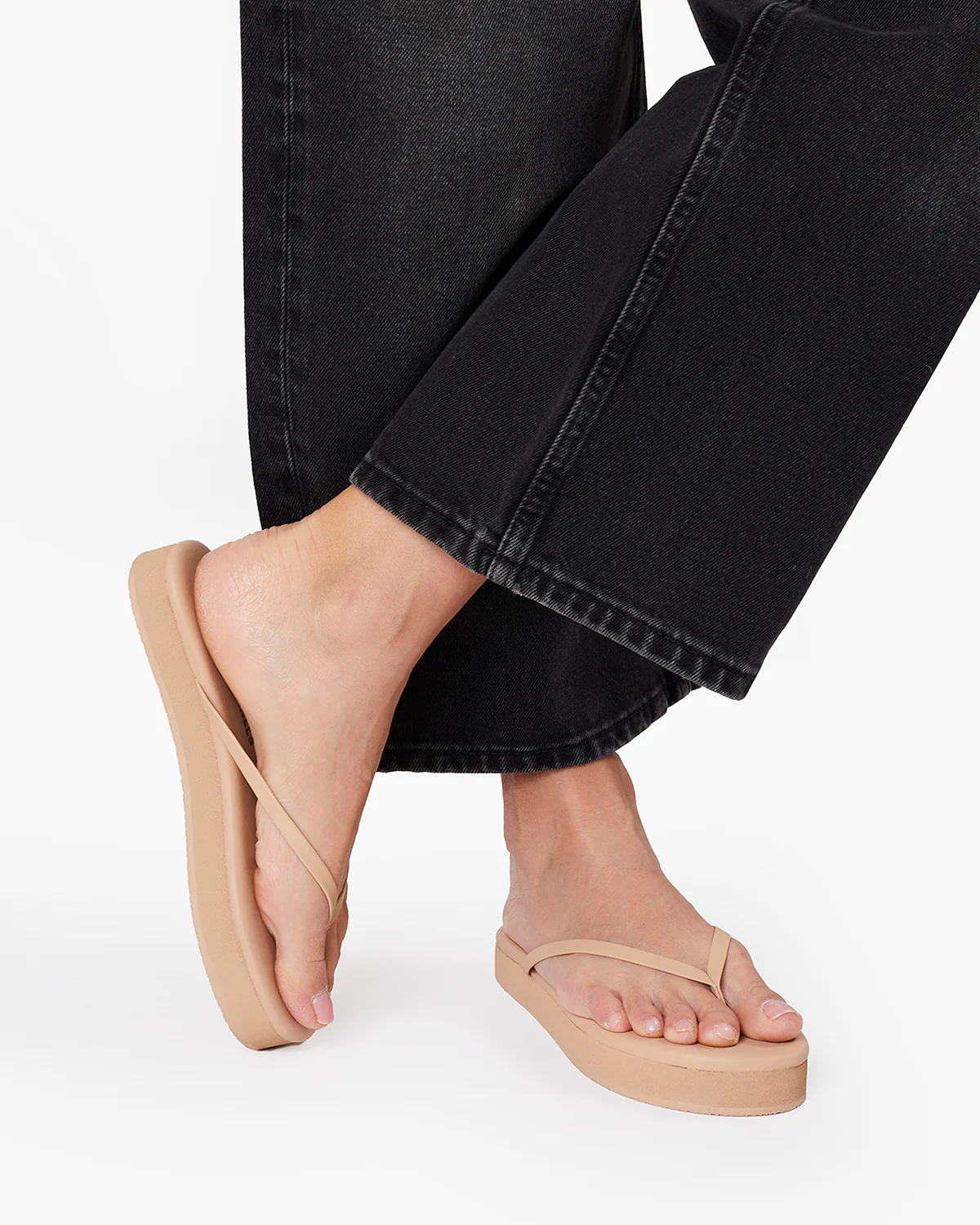 953-lily-platforms-sunkissed-1.webp